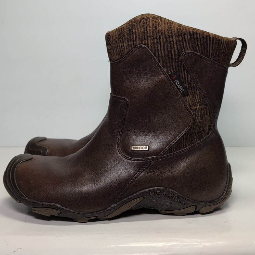 Merrell's forecast Vibram PolarTec waterproof  boots women's size 6.5 EU 37